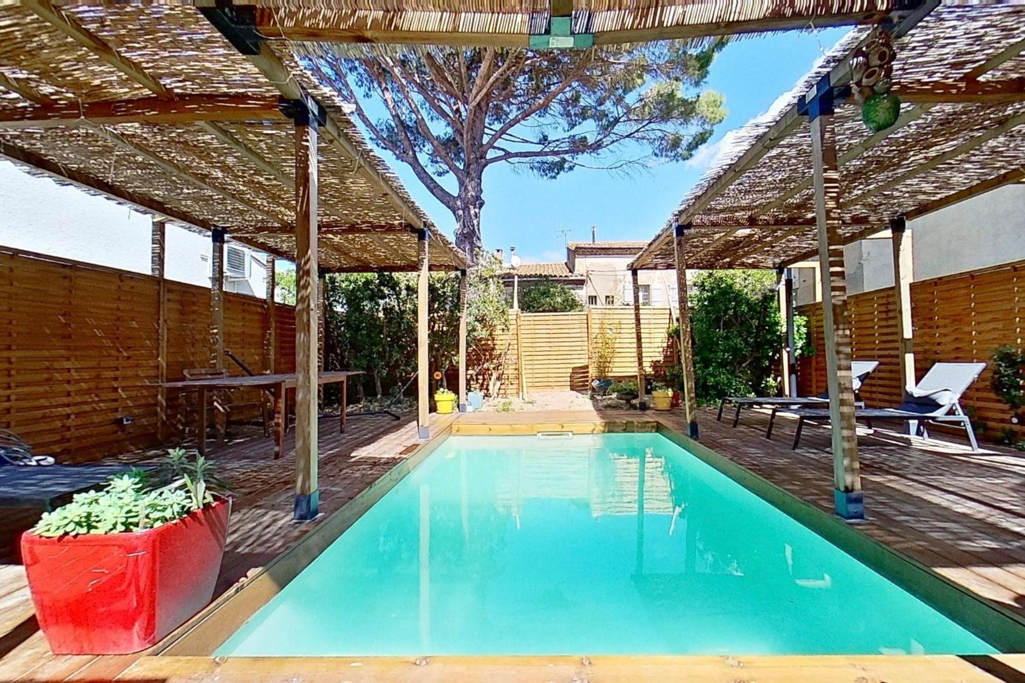 Les 2 Droles D'Oiseaux Bed and Breakfast Luc-sur-Orbieu Exteriör bild