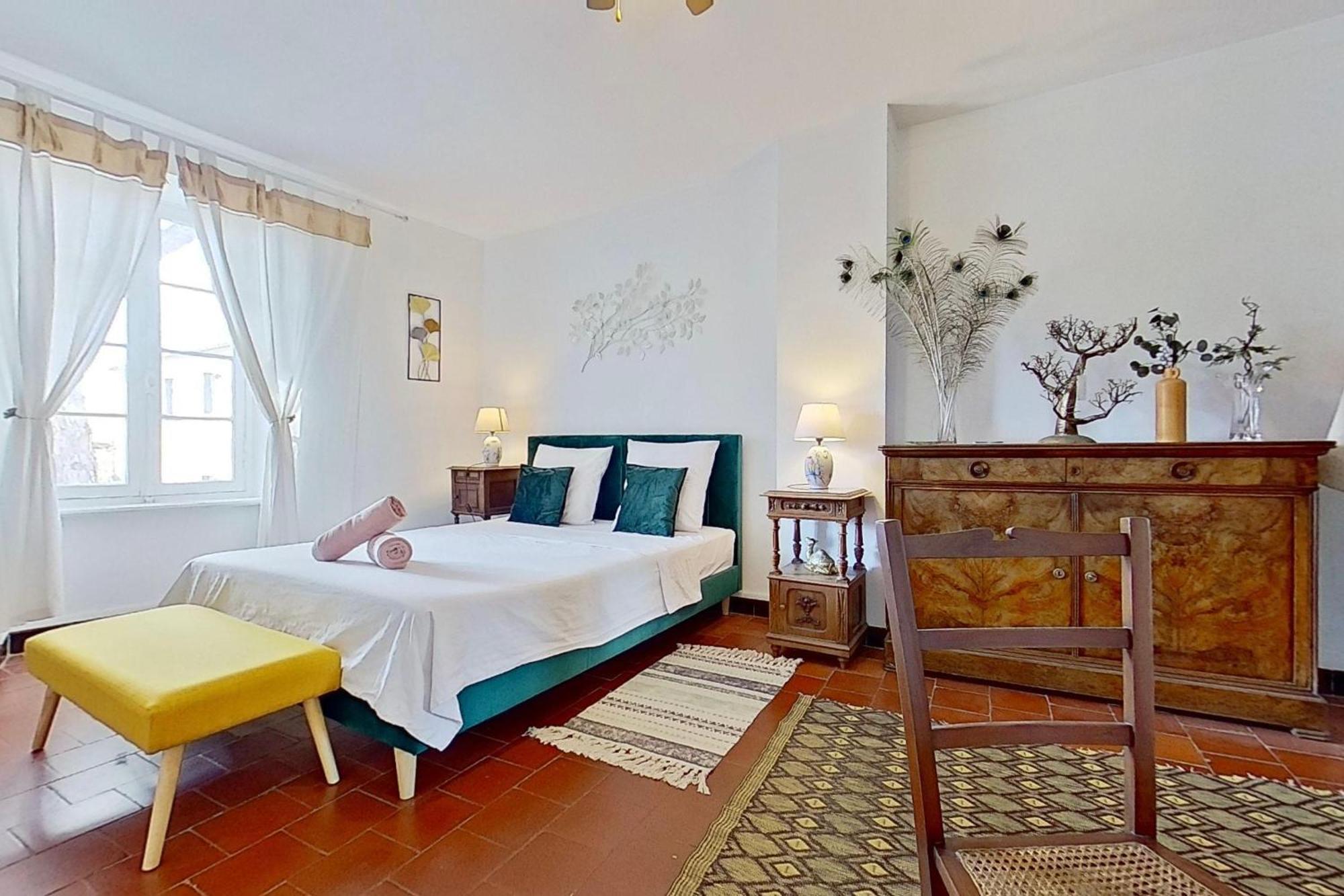 Les 2 Droles D'Oiseaux Bed and Breakfast Luc-sur-Orbieu Exteriör bild
